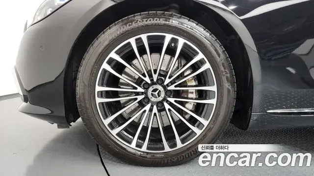 Mercedes-Benz S-Class 2021 — Şəkil 21/36