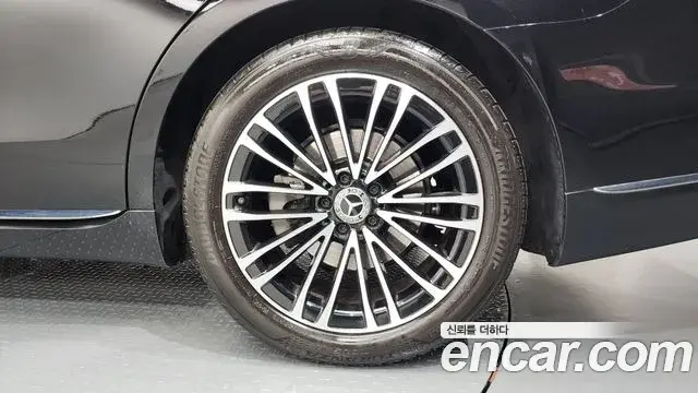 Mercedes-Benz S-Class 2021 — Şəkil 19/36