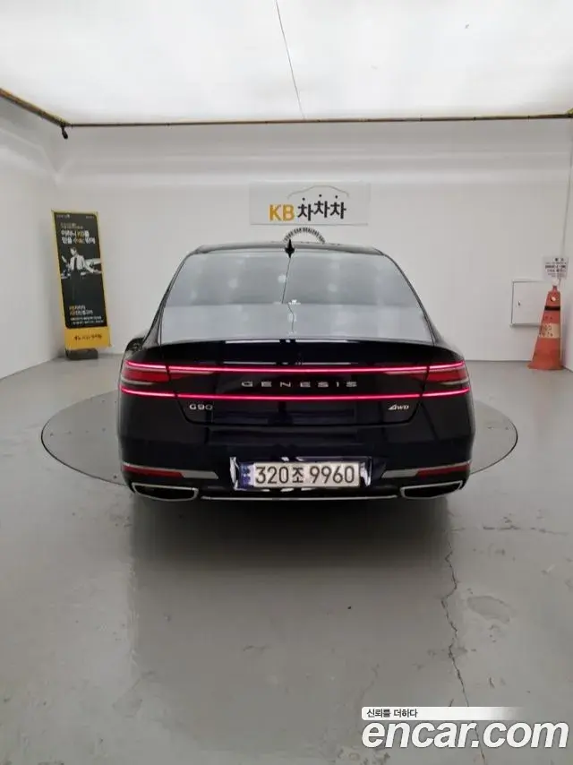 Genesis G90 2025 — Фото 3/18
