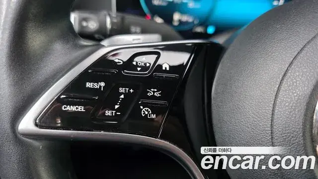 Mercedes-Benz E-Class 2022 — Фото 19/20