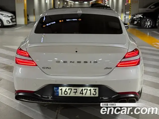 Genesis G70 2021 — Photo 1/17