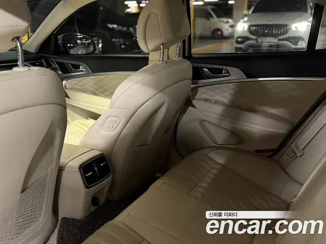 Genesis G70 2021 — Photo 13/17