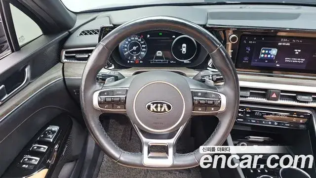 Kia K5 2020 — Фото 13/20