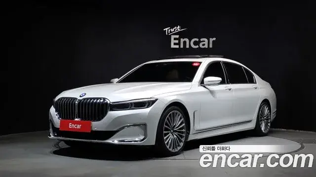 BMW 7 Series 2020 — Фото 1/20