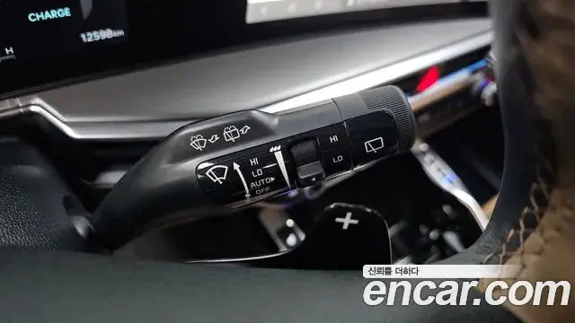 Kia Sorento 2025 — Фото 19/20
