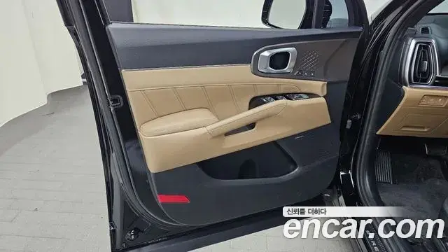 Kia Sorento 2025 — Photo 27/32