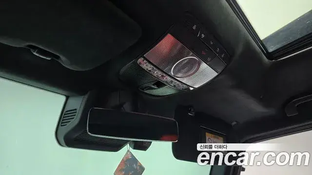 Mercedes-Benz G-Class 2021 — Photo 4/20