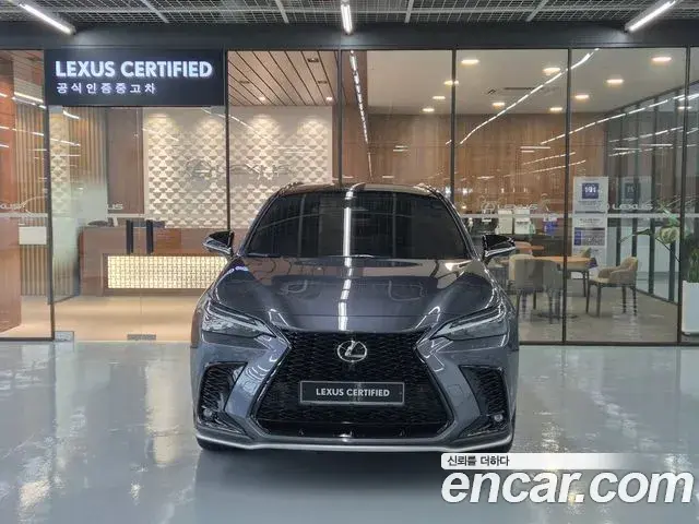 Lexus NX450h+ 2025 — Photo 3/20