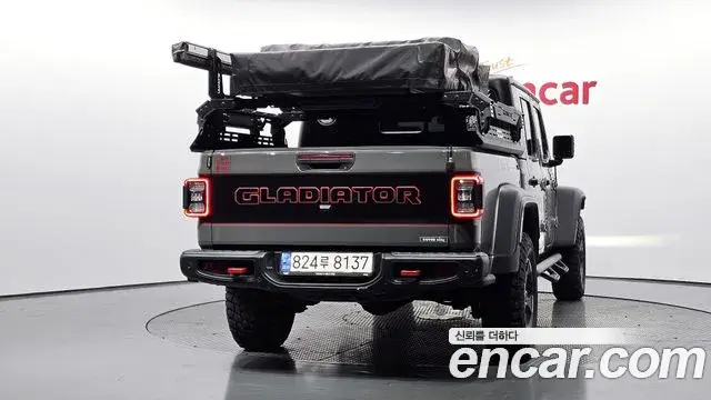 Jeep Gladiator 2022 — Фото 4/20