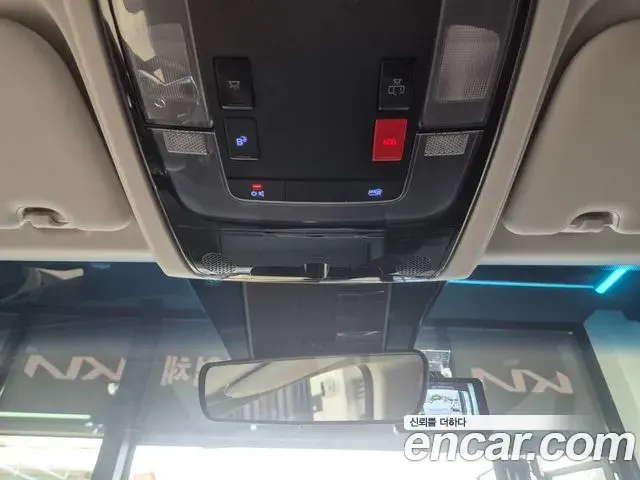 Hyundai Staria 2022 — Фото 7/15
