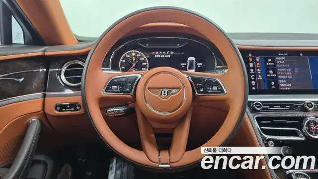 Bentley Flying Spur 2022 — Photo 13/37