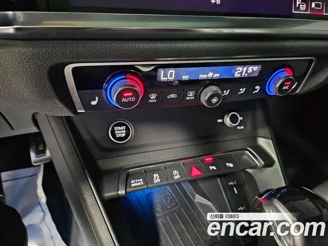 Audi Q3 2022 — Фото 11/20