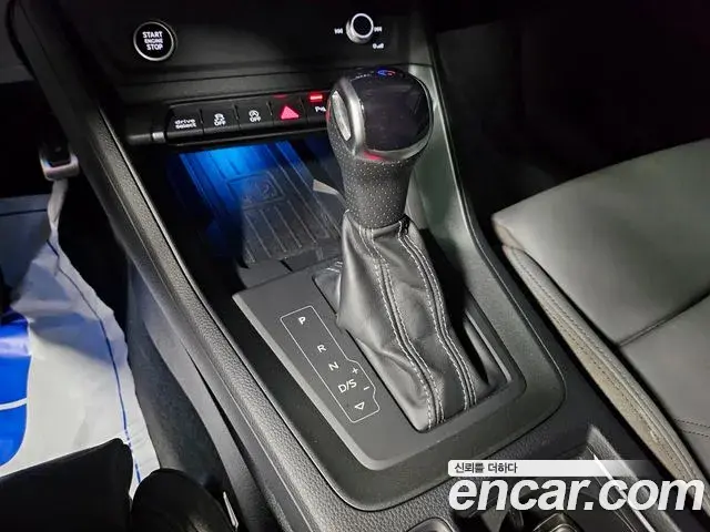 Audi Q3 2022 — Фото 12/20