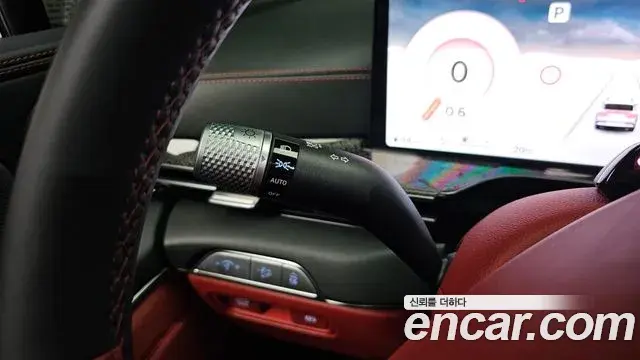 Genesis GV80 Coupe 2024 — ფოტო 32/38