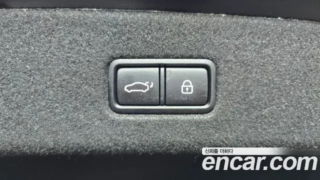Kia The K9 2019 — ფოტო 8/32