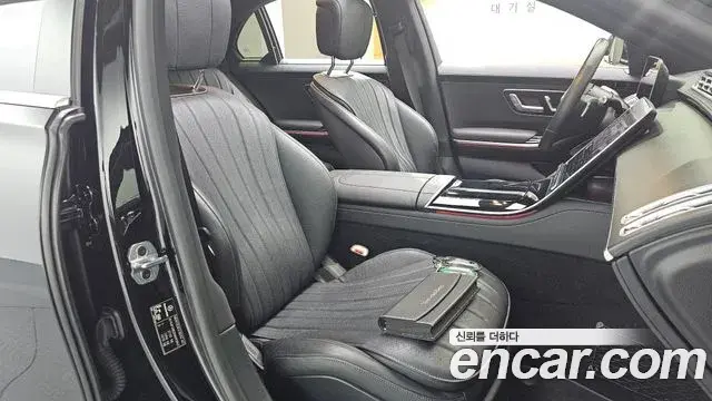 Mercedes-Benz S-Class 2022 — Фото 18/20