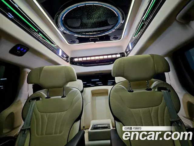Kia Carnival 2024 — Photo 18/20
