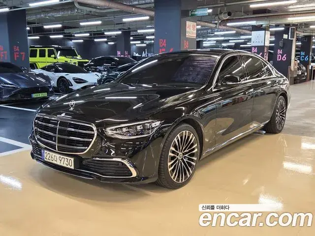 Mercedes-Benz S-Class 2021 — Фото 2/17
