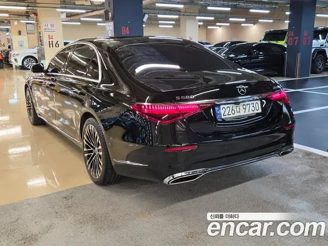 Mercedes-Benz S-Class 2021 — Фото 9/17