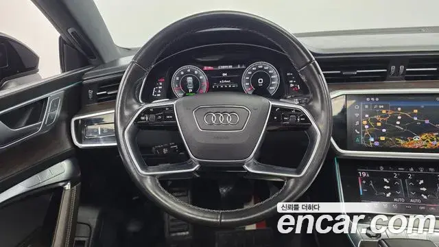 Audi A7 2022 — Фото 15/20