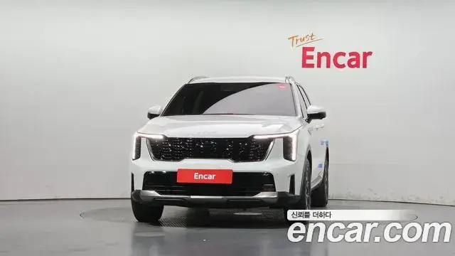 Kia Sorento 2023 — ფოტო 14/38
