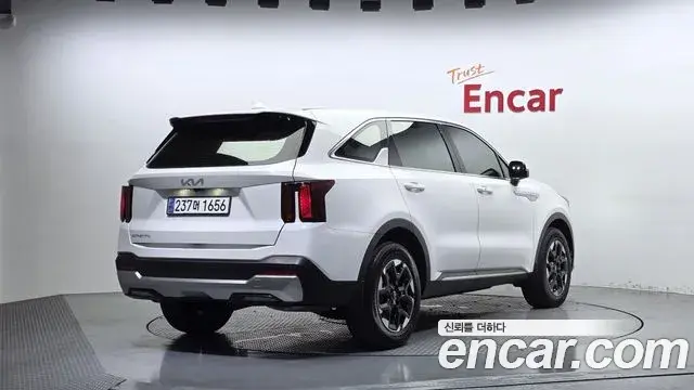 Kia Sorento 2024 — ფოტო 15/34