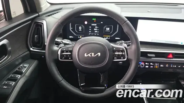 Kia Sorento 2024 — ფოტო 13/34