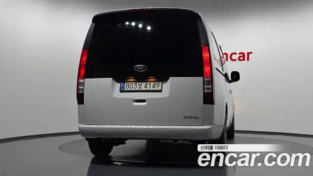 Hyundai Staria 2021 — Photo 4/20