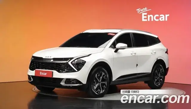 Kia Sportage 2023 — ფოტო 25/37