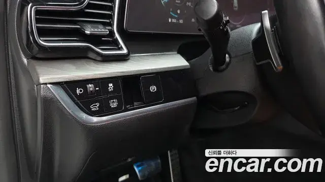 Kia Sportage 2023 — ფოტო 18/37