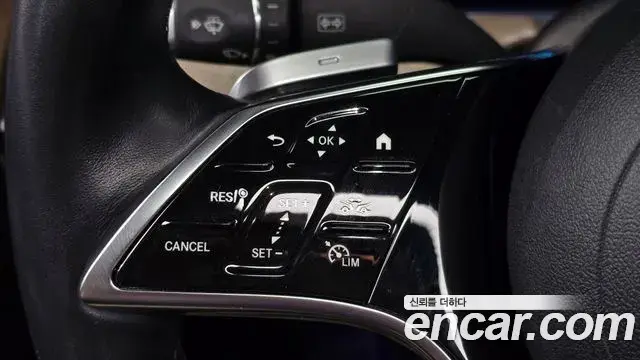 Mercedes-Benz E-Class 2021 — Фото 15/20