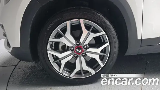 Kia Seltos 2020 — Photo 23/31