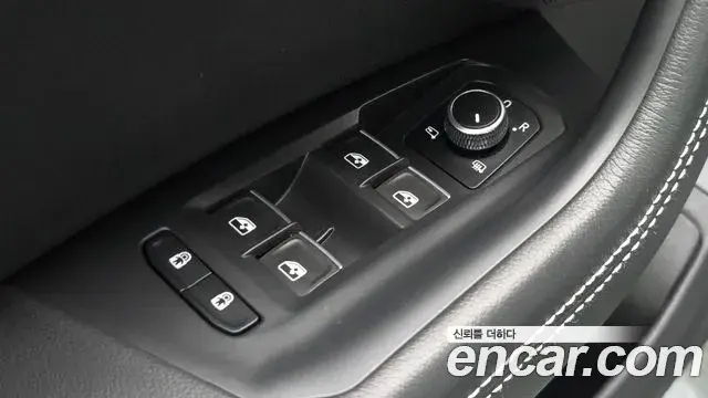 Volkswagen Touareg 2024 — Photo 32/37