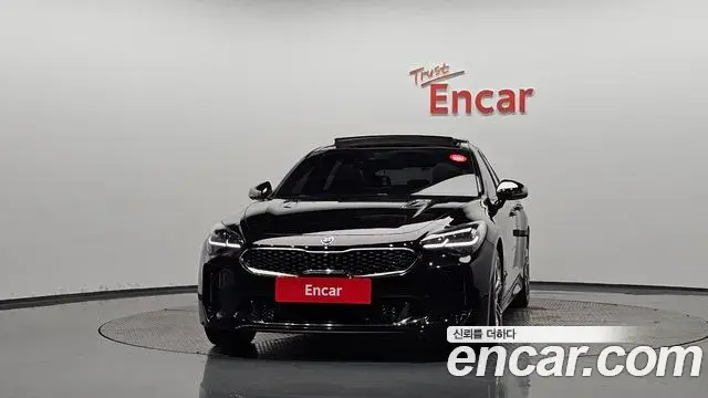 Kia Stinger 2019 — Photo 3/20
