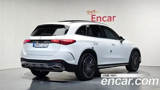 Mercedes-Benz GLC-Class 2025 — Фото 2/20