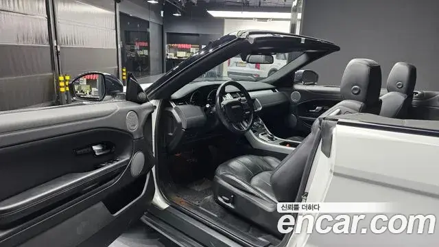 Land Rover Range Rover Evoque 2018 — Photo 11/30