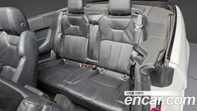 Land Rover Range Rover Evoque 2018 — Photo 1/30