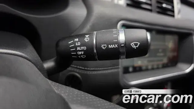 Land Rover Range Rover Evoque 2018 — Photo 27/30