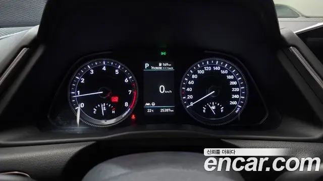 Hyundai Sonata 2022 — Фото 8/20