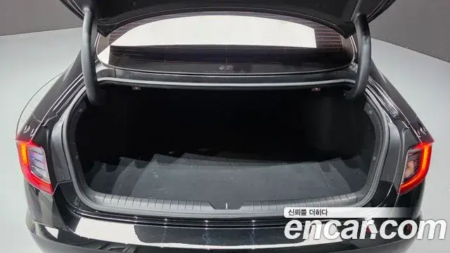 Hyundai Sonata 2022 — Фото 16/20