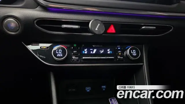 Hyundai Sonata 2022 — Фото 19/20