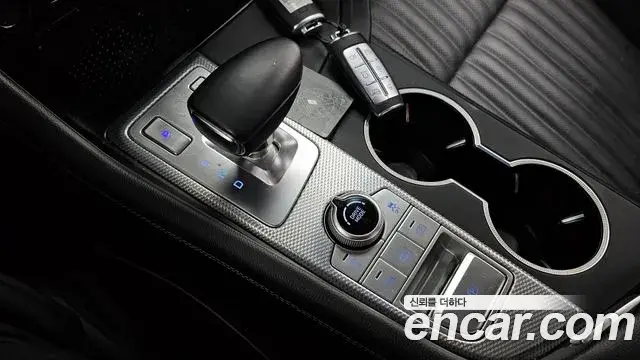 Genesis G70 2022 — Photo 13/37