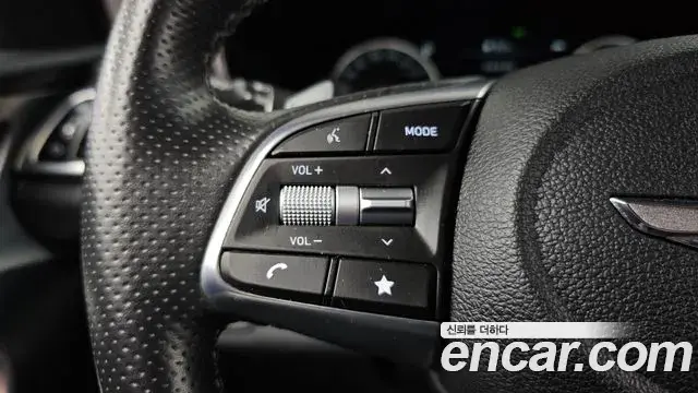 Genesis G70 2022 — Photo 25/37