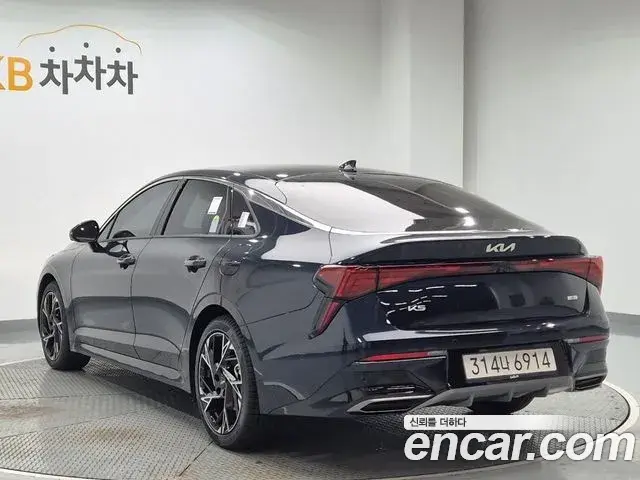 Kia K5 2025 — Photo 10/20
