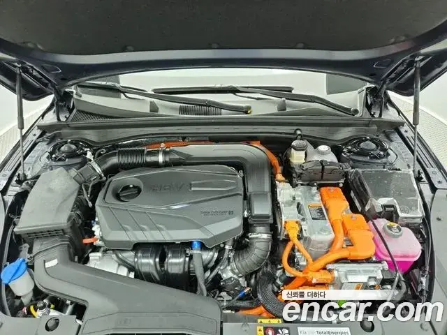 Kia K5 2025 — Photo 2/20