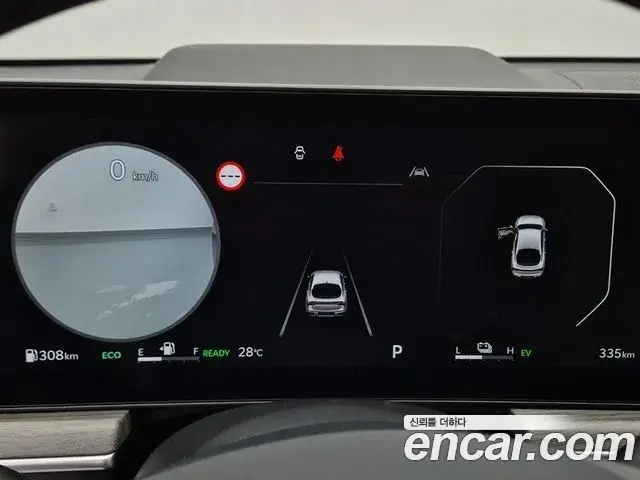 Kia K5 2025 — Photo 12/20