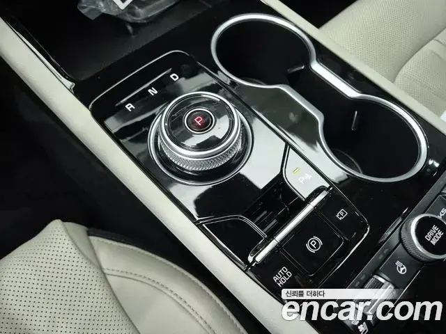 Kia K5 2025 — Photo 15/20