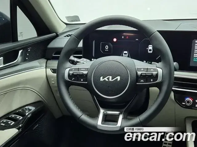 Kia K5 2025 — Photo 20/20