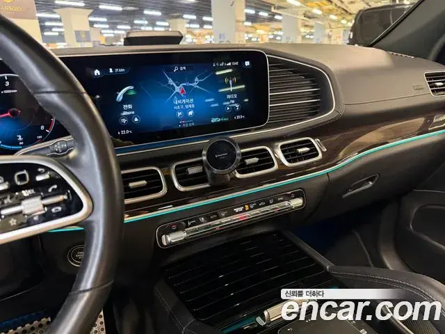 Mercedes-Benz GLE-Class 2022 — Фото 13/20