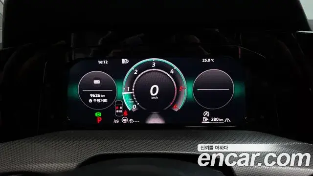 Volkswagen Golf 2026 — Şəkil 11/36